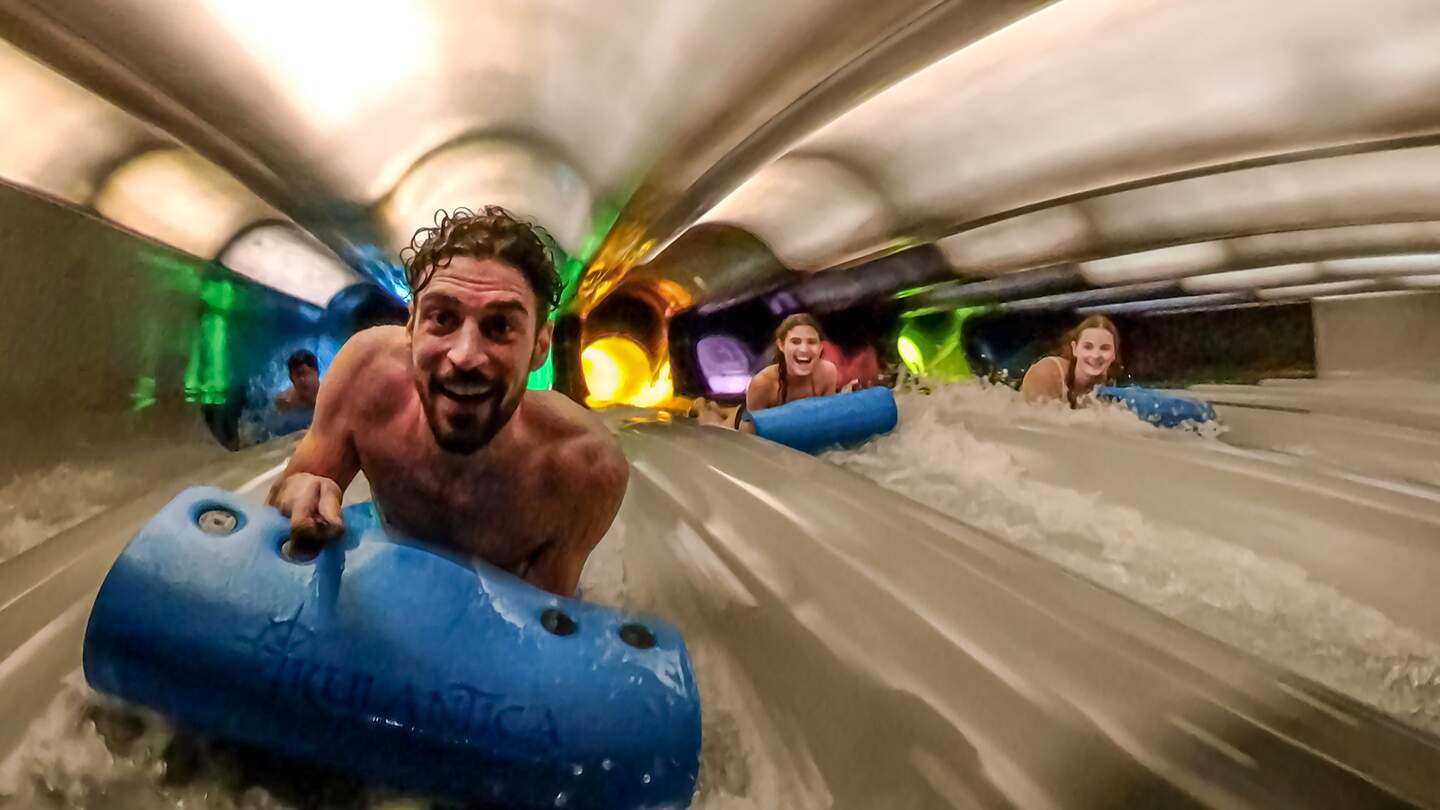 Vikinglop Rutsche in der Wasserwelt Rulantica | © Europa-Park