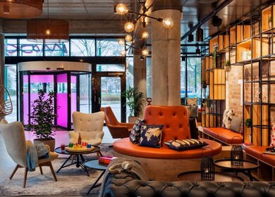 Hotel Lobby  | © Marriott International