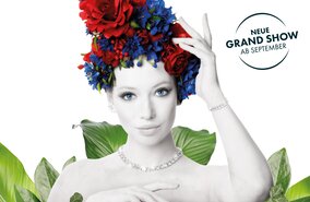 Plakat von Falling in Love – Grand Show | © FriedrichstadtPalast