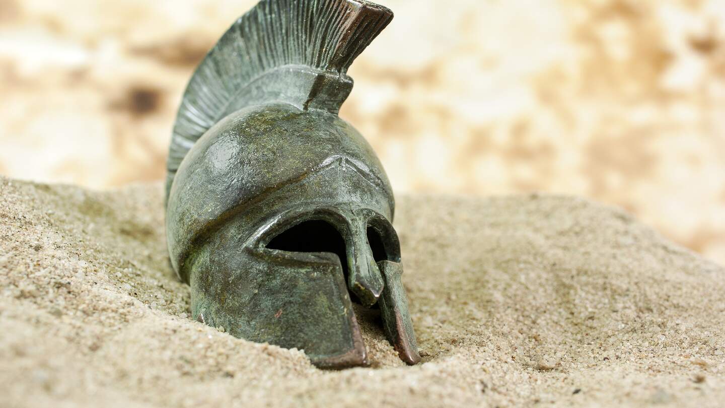 Gladiatorenhelm | © Gettyimages.com/aeduard