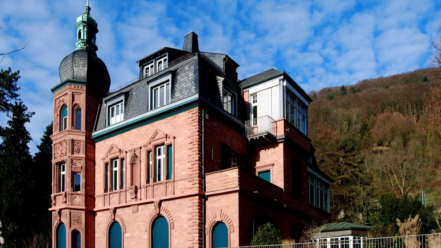 Typisches altes Haus in Heidelberg im Grünen | © Gettyimages.com/Zoonar RF