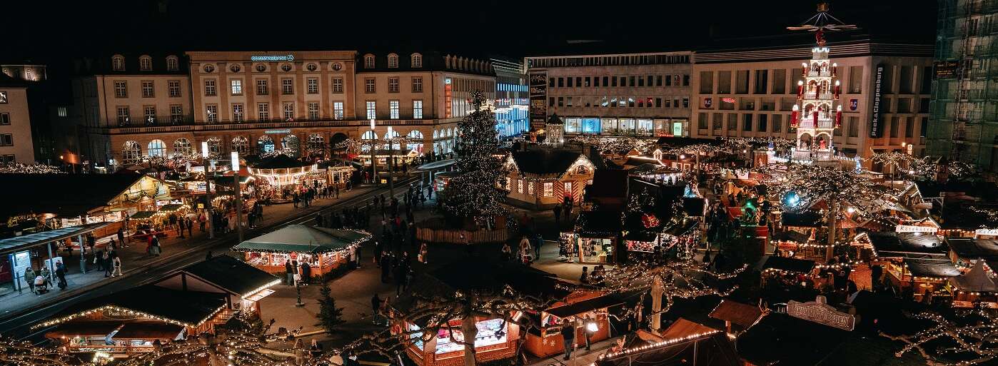 Kasseler Märchenweihnachtsmarkt Königsplatz | © Kassel Marketing GmbH/ Can Wagener